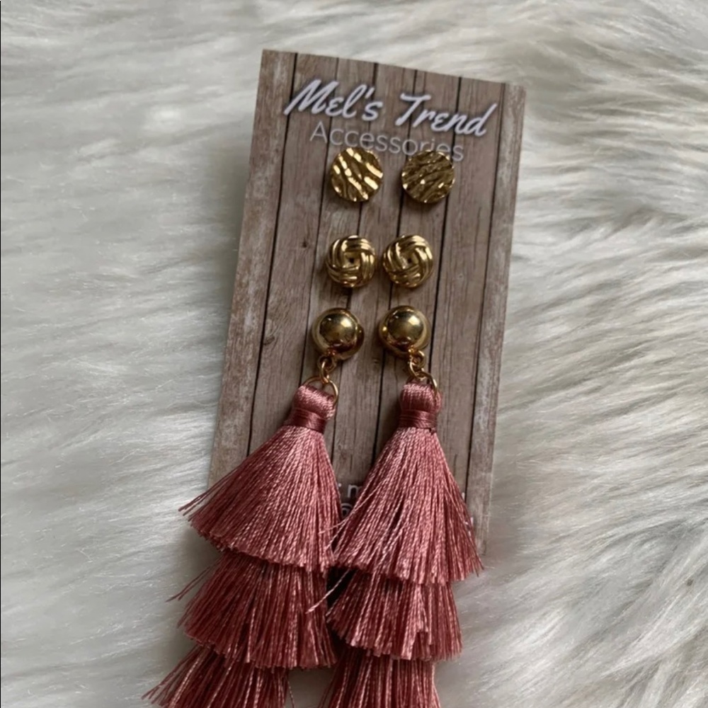 Set of 3 earrings